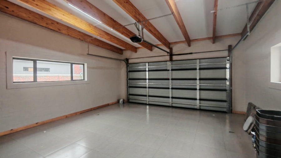 3 Bedroom Property for Sale in Highlands Western Cape